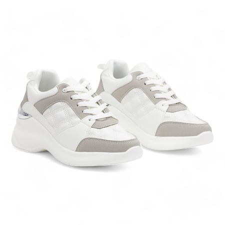 حذاء رياضي نسائي من لمار - أبيض