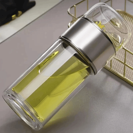 كوب شاي زجاجي مزدوج مع مُصفّي مدمج | عملي، أنيق، وسهل الاستخدام