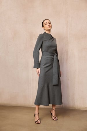 فستان أنيق ميدي