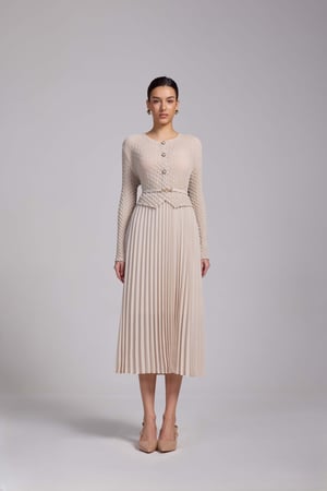 فستان بيج كريب بارز مع شيفون بليسيه