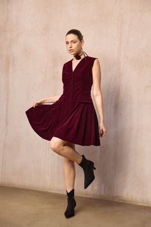 فستان مخمل عودي