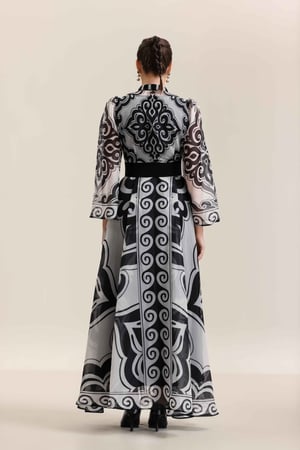 فستان قطعتين اورجنزا مفتوح الحلق مطرز