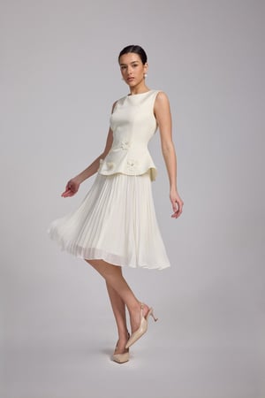 فستان سكري ميدي تطريز ورد