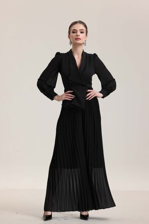 فستان شيفون مطرز كسرات