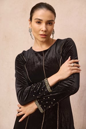 فستان سهرة مخمل طويل