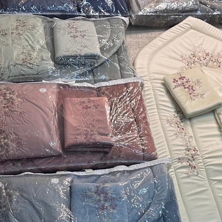 اطقم ملكيه - بدون غلاف مصحف