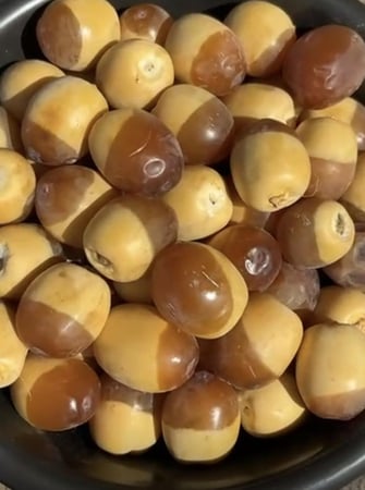 تمر هلالي ملكي حجم صغير