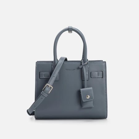 شنطة نسائية يومية