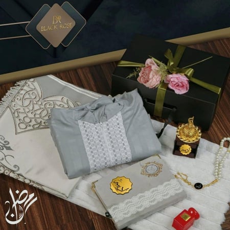 هدايا فخمه لشهر رمضان طقم نسائي