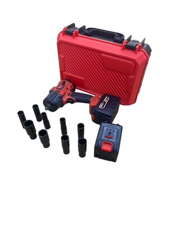 دريل رأس حديد 800nماركة Boss