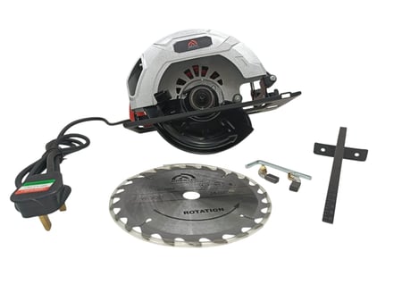 منشار صغير من GREATEC