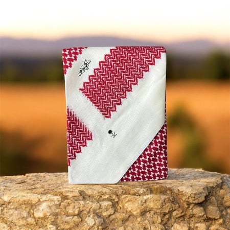 شماغ ملكي خاص سكري 2025