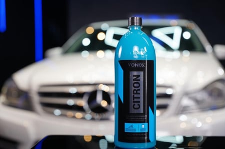 مزيل الشحوم للسيارات