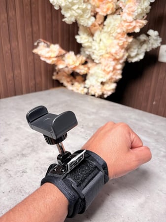 حامل جوال لليد على المعصم للاستخدام اليومي والرياضة