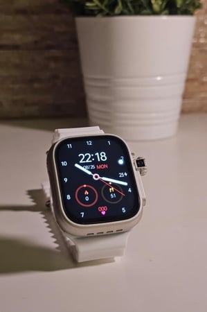 ساعة أنسو ألترا 7×1