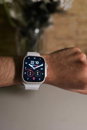 ساعة أنسو ألترا 7×1