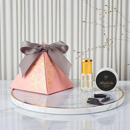 توزيعات مواليد مولودة عود مسك هدايا للضيوف