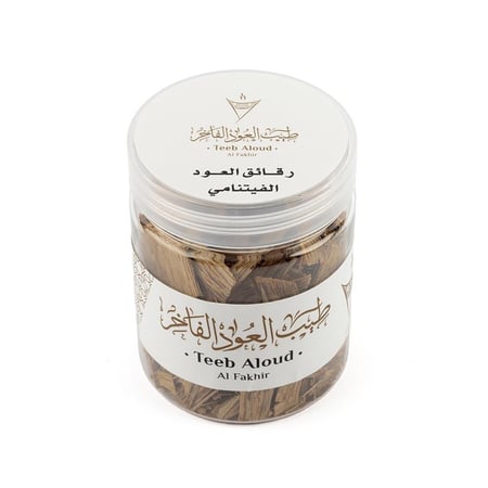 عرض أوقية رقائق العود الفيتنامي عود فاخر بحجم كسر صغيرة برائحة مميزة