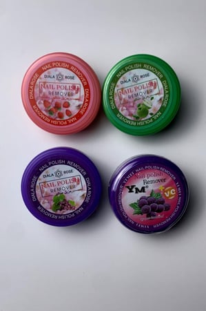 مزيل مناكير(الحبه)