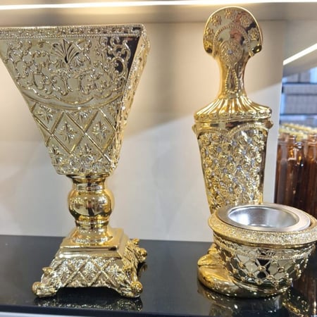 مبخرة ذهبية (بخور ) للاستقبال.