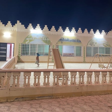 شاليه المسك ( بيشة ) غيمة جنوب المدينة قرب عمائر الشاعر