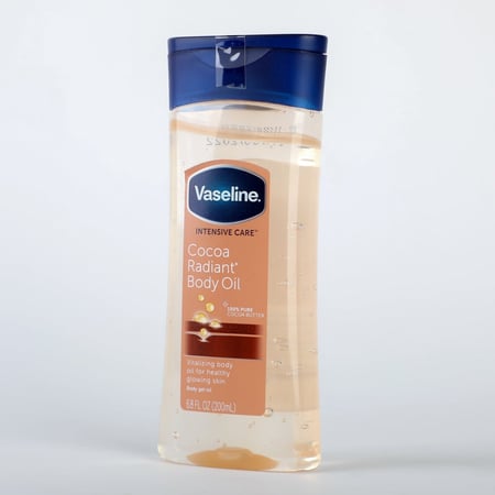 مرطب جل فازلين