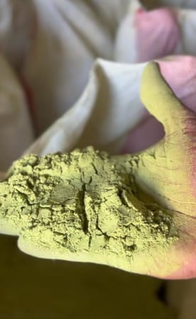 حناء عضوي من المزرعه كيلو