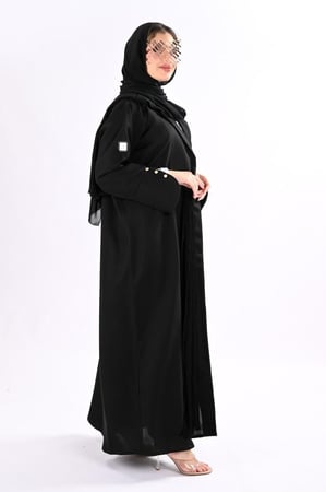 عباية كريب مع قماش مكسر