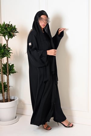 عباية انترنت بكلفة ناعمة سوداء