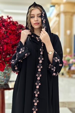 عباية انترنت  بتطريز ورود