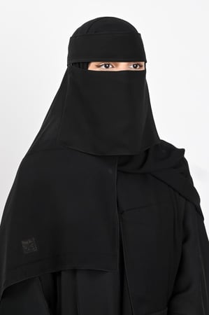 نقاب حرائر مطاطين  ربط