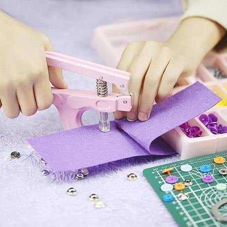 طقم مكبس ازرار