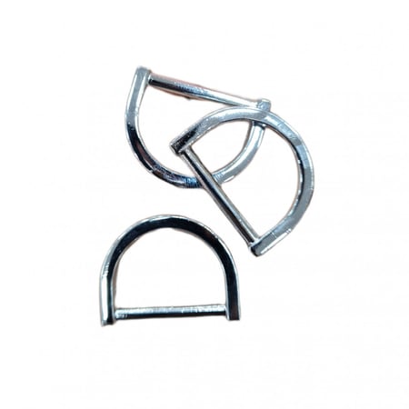 حلقات معدنيه حرف D  للشنط ذهبي وفضي الدرزن 12 حبه