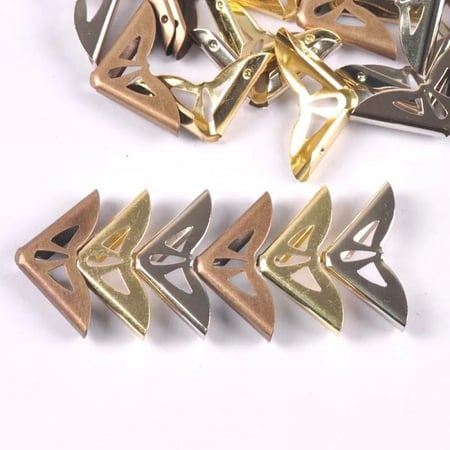 اركان معدنيه للكتب والمصاحف المتوسطة والكبيرة حجم 2.5 × 3.5 سم
