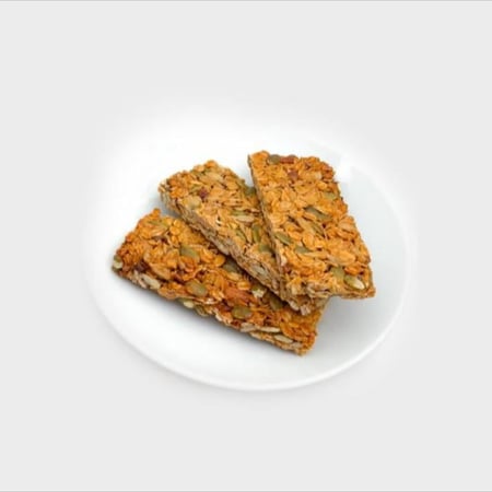 لوح مكسرات (قرانولا)