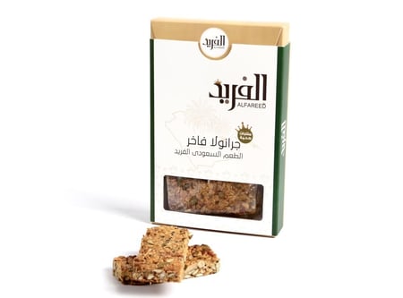 لوح مكسرات (قرانولا)