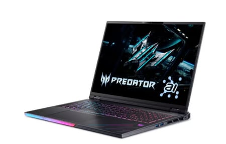لابتوب الألعاب أيسر Acer Predator Helios PH18 – شاشة 18 بوصة (Core Ultra 9 / RTX 5090)