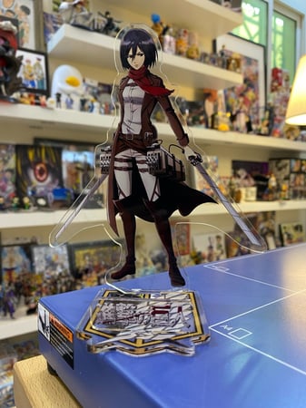 Attack on titan 14 figure
