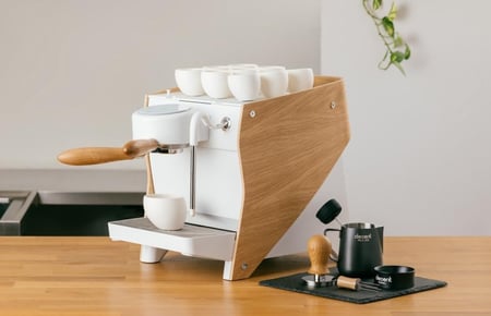 أكواب ديسنت بعدة مقاسات اسبريسو + فلات وايت Decent Tipsy Cups