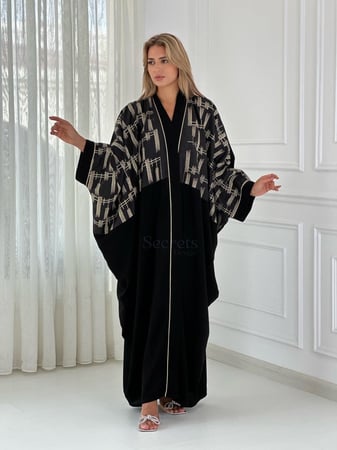 عباية سهرة بشت