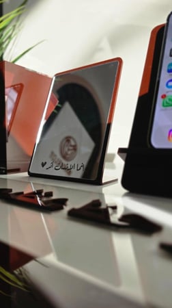 طقم مكتب فاخر متكامل بالاسم والشعار