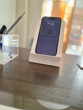 طقم مكتب فاخر متكامل بالاسم والشعار