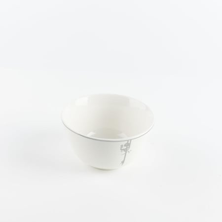 طقم السفرة 18 قطعة من مجموعة لقاء - أبيض لؤلؤي و فضي