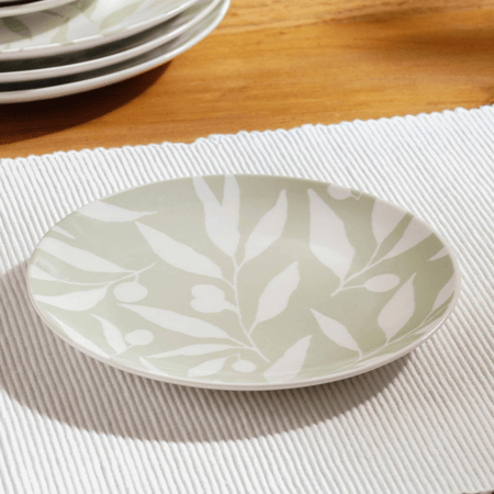 طقم سفرة بنقوش عصرية (12 قطعة)