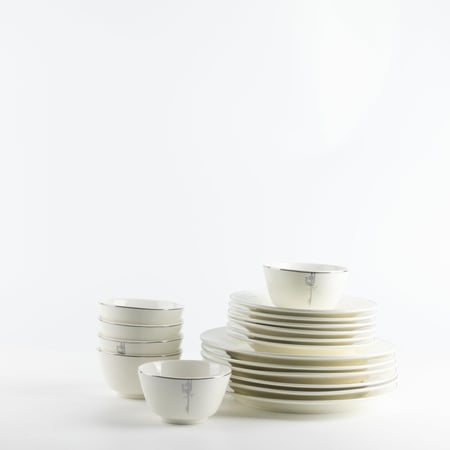 طقم السفرة 18 قطعة من مجموعة لقاء - أبيض لؤلؤي و فضي