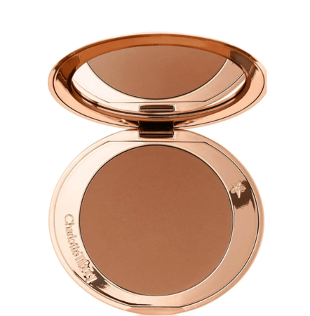 شارلوت تلبوري بودرة