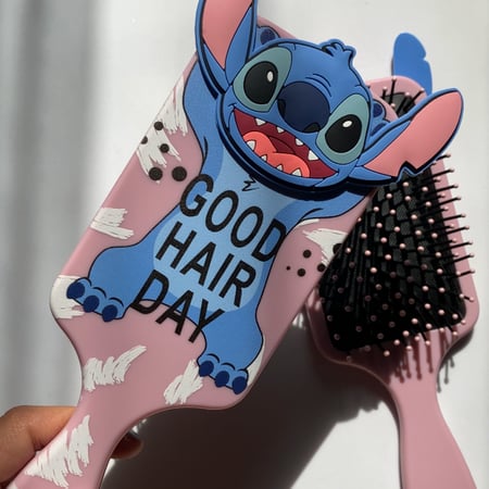 فرشاة شعر ستيتش (وردي)