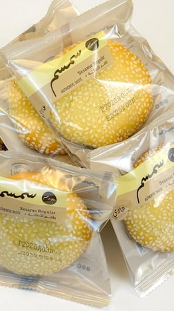 كرتون كعك سمسم عادي حبات مغلفة