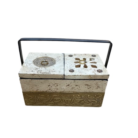 مبخره خشبيه صغيره