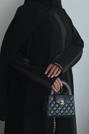 W16